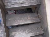 「ウッドデッキの階段の修理」についての画像