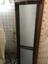 「風呂場のドアの交換と隣接する洗面所の床の張り替え」についての画像