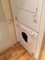 「縦型洗濯機と乾燥機が置けるように防水パンを設置したい」についての画像
