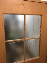 「室内ドアの穴とガラスを直したい」についての画像