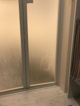 「浴室ドア　パネルの修理」についての画像