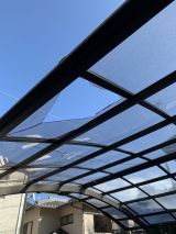 「駐車場の屋根と物干し場の屋根」についての画像