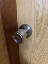 「部屋のドアに鍵を取付けたい」についての画像