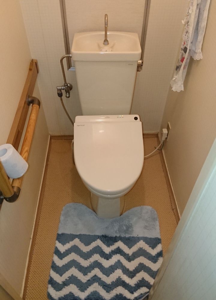 アメージュ [BC-Z30P BB7 DT-Z382W BB7] リクシル アメージュシャワートイレ 床上排水(壁排水) グレードZ2 一体型  寒冷地 流動方式 手洗い付 ハイパーキラミック トイレ